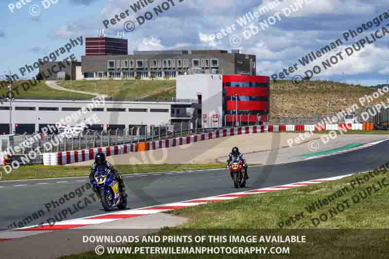 cadwell no limits trackday;cadwell park;cadwell park photographs;cadwell trackday photographs;enduro digital images;event digital images;eventdigitalimages;navarra;no limits trackdays;peter wileman photography;racing digital images;trackday digital images;trackday photos